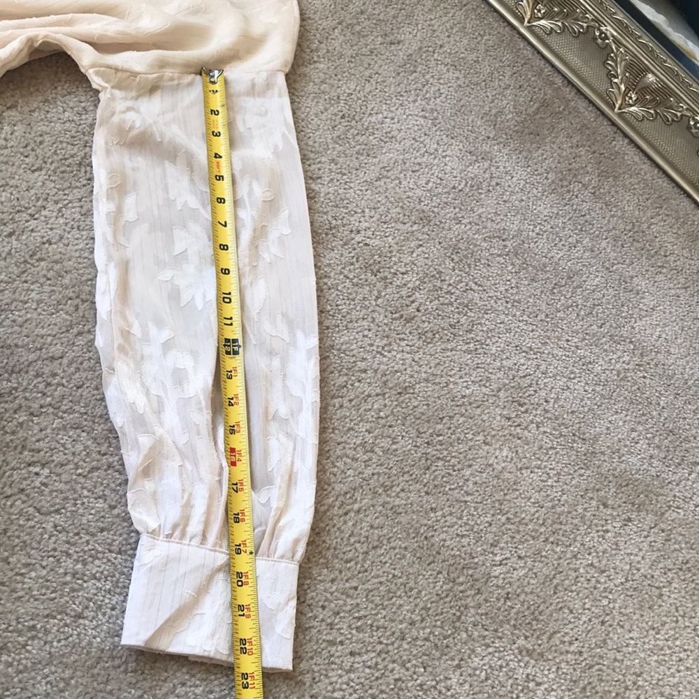 Cream top XL - Picture 9 of 16